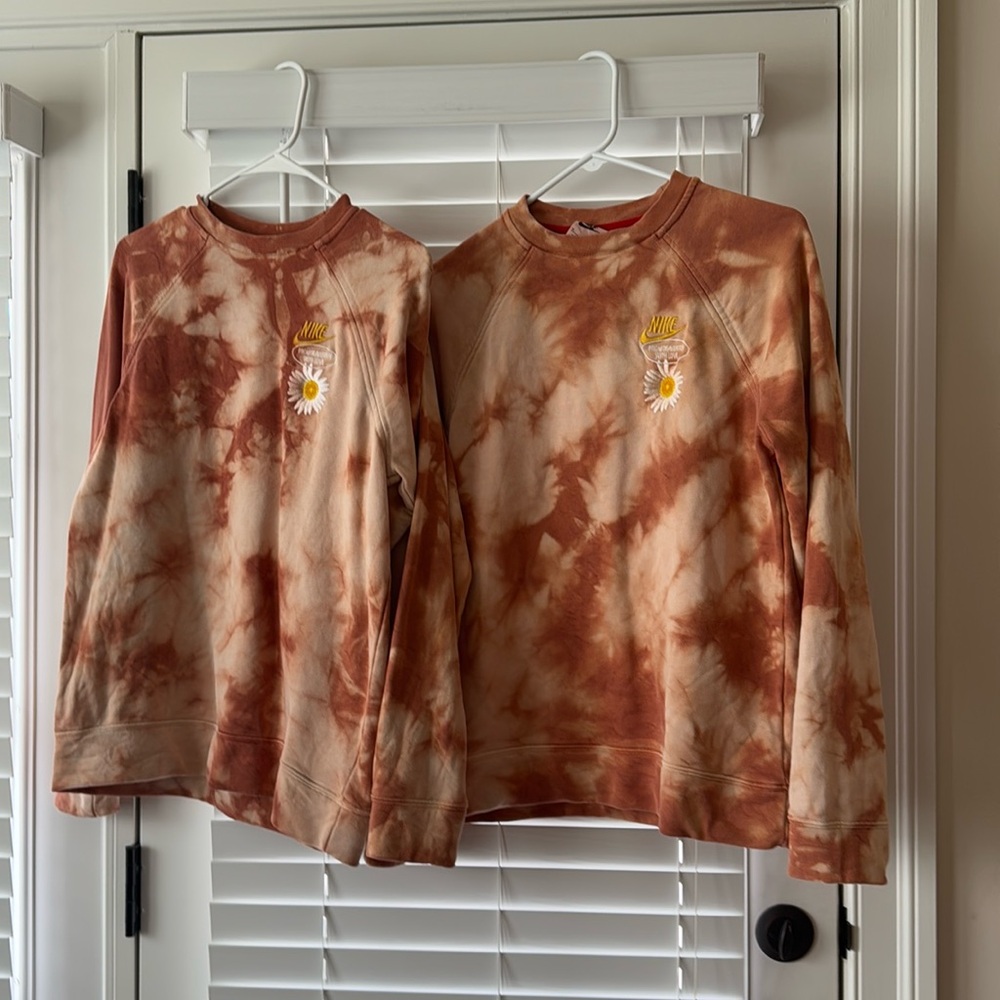 Kids XL orange tye dye Nike sweatshirts